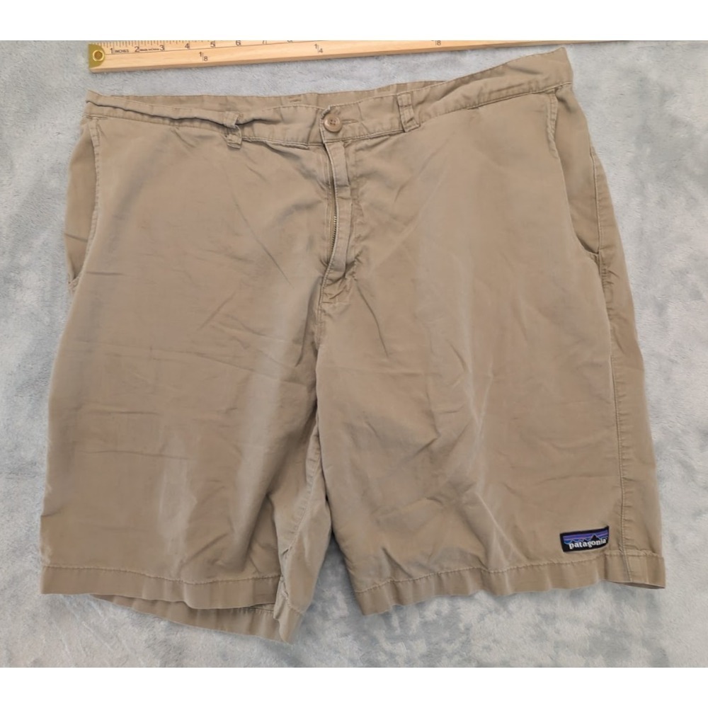 Patagonia Shorts Mens 38 Tan Organic Cotton Hiking Outdoor Casual